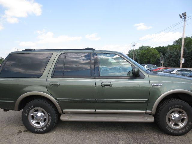 2000 Ford Expedition E320 - Extra Sharp