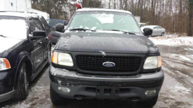 2000 Ford Expedition SL 4x4 Regular Cab