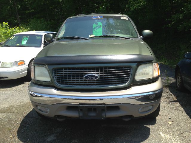 2000 Ford Expedition E320 - Extra Sharp