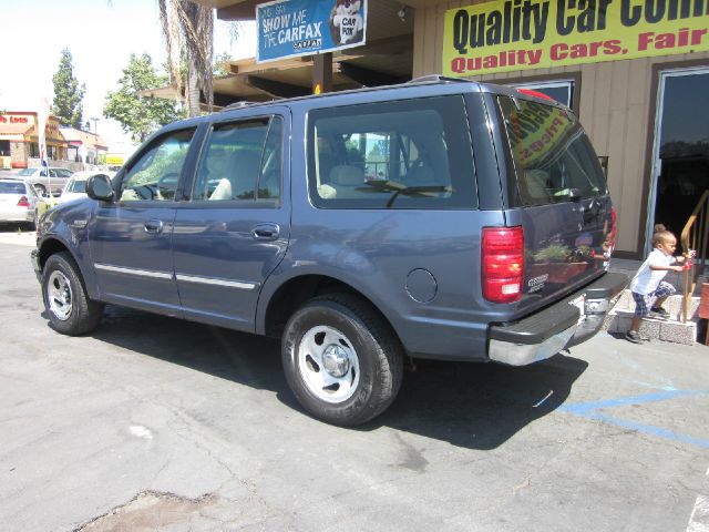 2000 Ford Expedition SL 4x4 Regular Cab