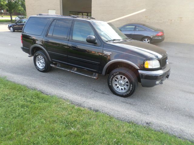 2000 Ford Expedition SL 4x4 Regular Cab