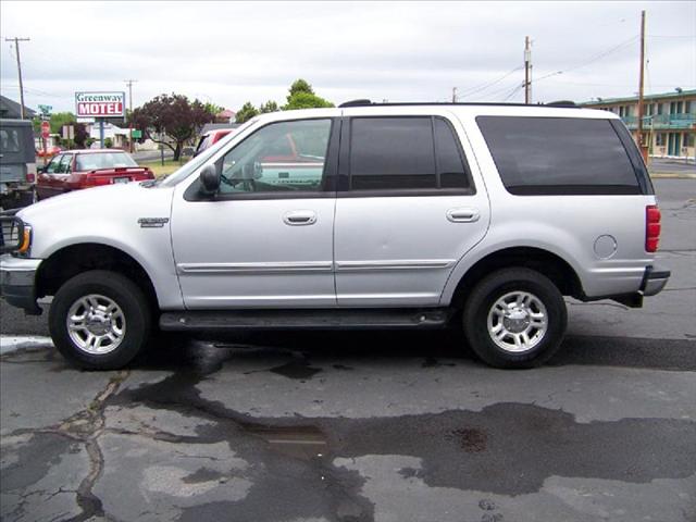 2001 Ford Expedition ESi