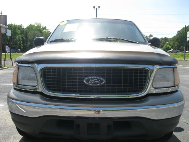 2001 Ford Expedition SL 4x4 Regular Cab