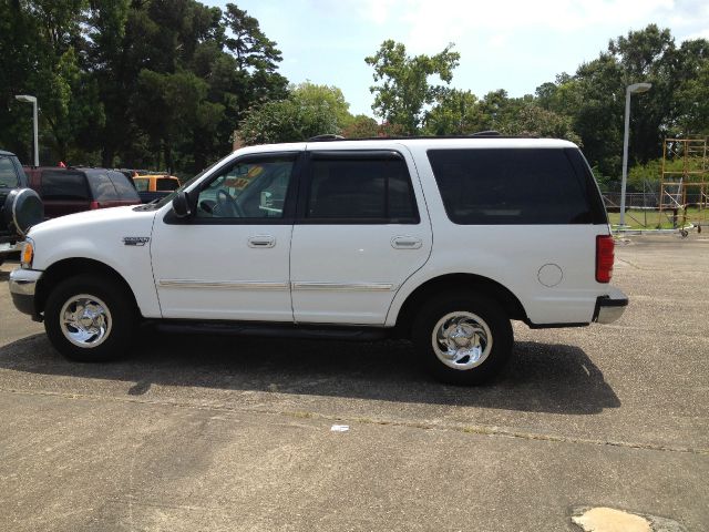 2001 Ford Expedition ESi