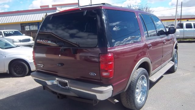 2001 Ford Expedition E320 - Extra Sharp