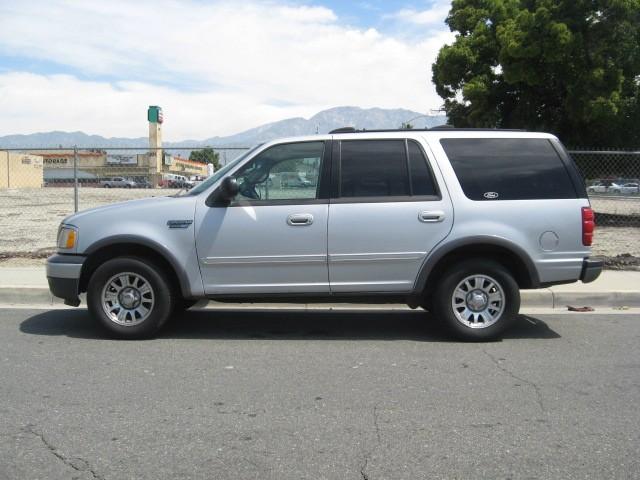 2001 Ford Expedition Unknown