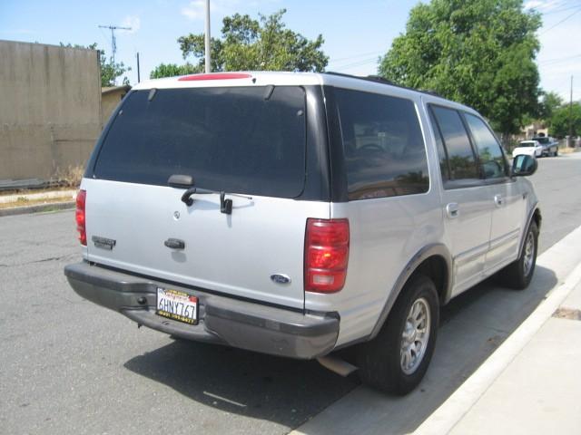 2001 Ford Expedition Unknown