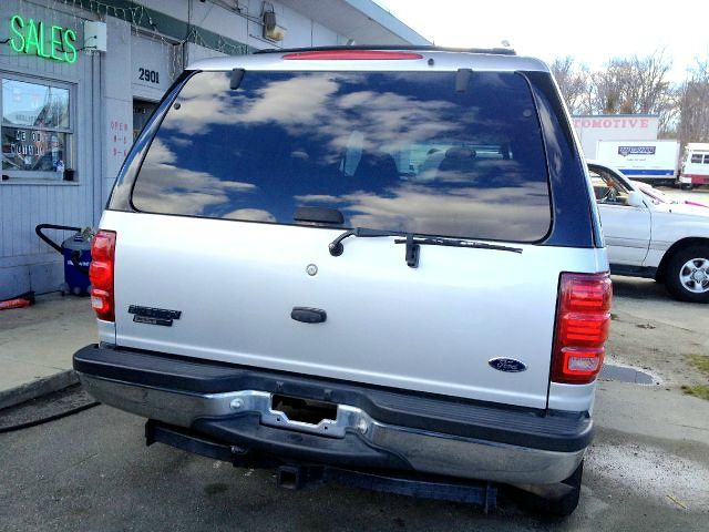 2001 Ford Expedition Unknown