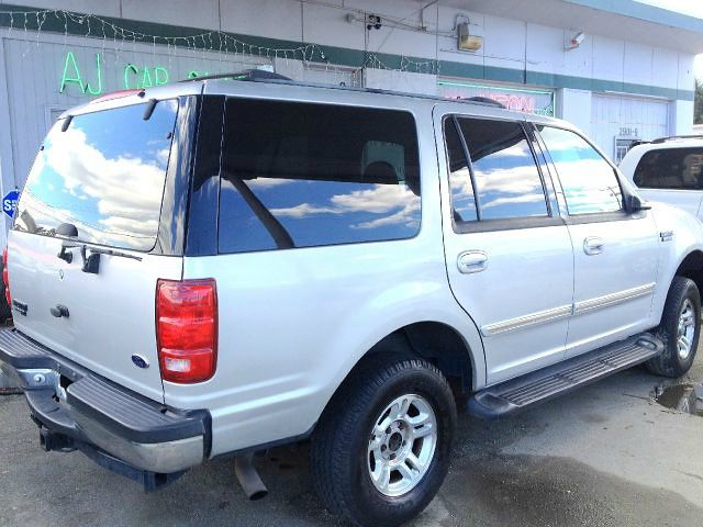 2001 Ford Expedition Unknown