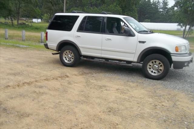 2001 Ford Expedition ESi