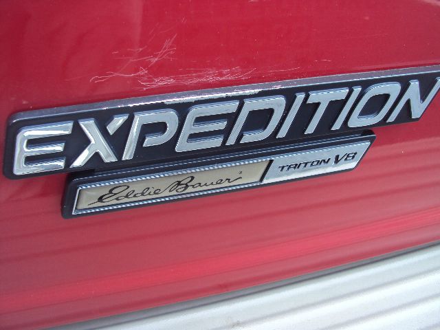 2001 Ford Expedition E320 - Extra Sharp