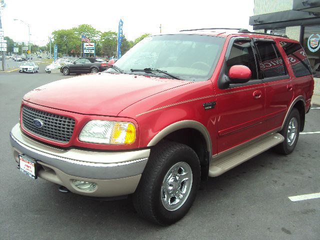 2001 Ford Expedition E320 - Extra Sharp