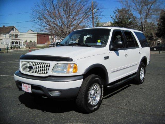 2002 Ford Expedition ESi