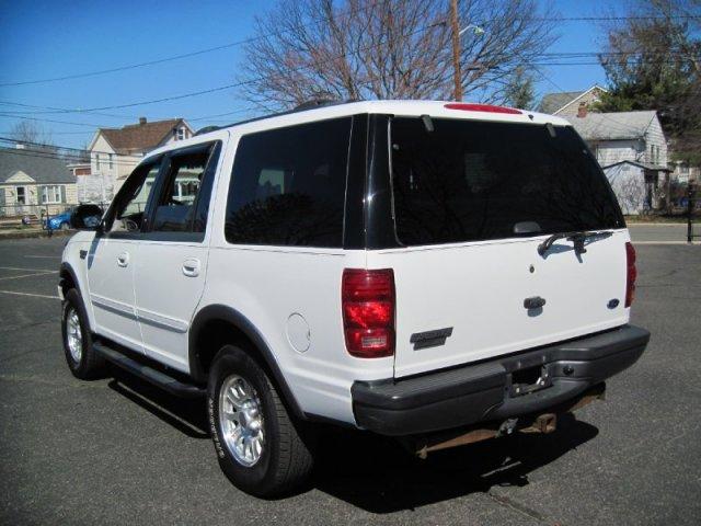 2002 Ford Expedition ESi