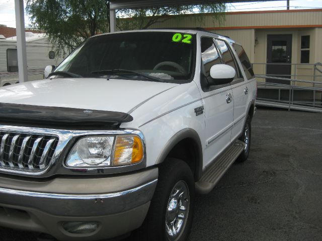 2002 Ford Expedition E320 - Extra Sharp