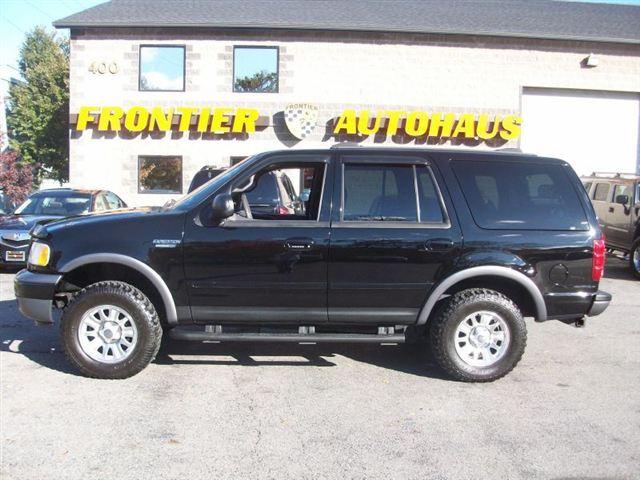 2002 Ford Expedition 4dr Sdn XLS