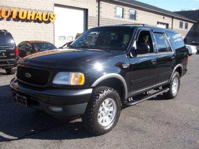 2002 Ford Expedition 4dr Sdn XLS