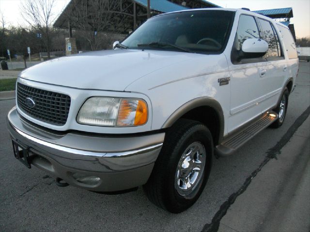 2002 Ford Expedition E320 - Extra Sharp