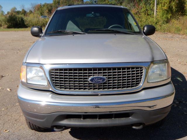 2002 Ford Expedition ESi