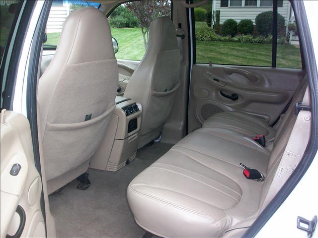 2002 Ford Expedition XL XLT Work Series