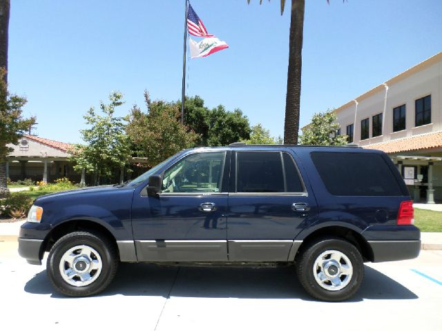 2003 Ford Expedition 2dr HB Man Spec