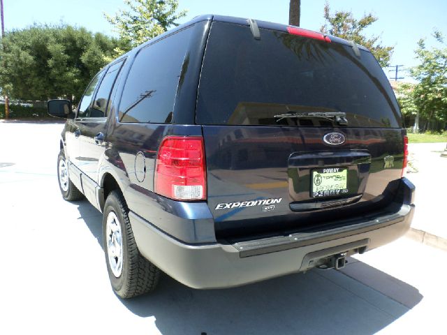 2003 Ford Expedition 2dr HB Man Spec