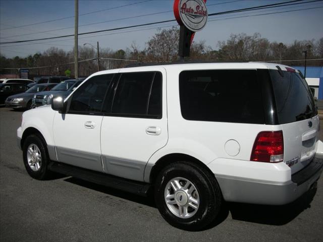 2003 Ford Expedition ESi