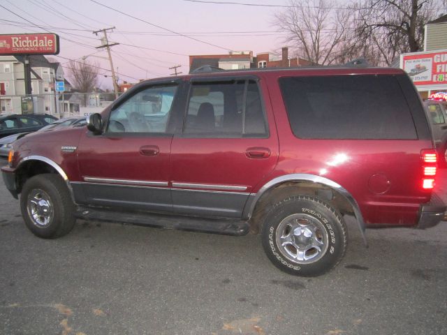 2003 Ford Expedition E320 - Extra Sharp