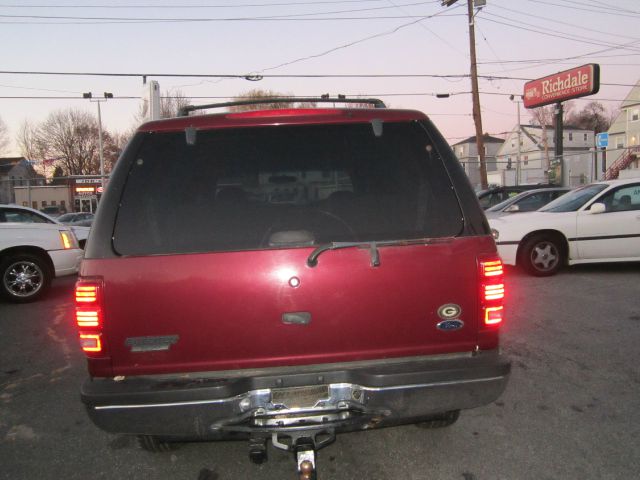 2003 Ford Expedition E320 - Extra Sharp