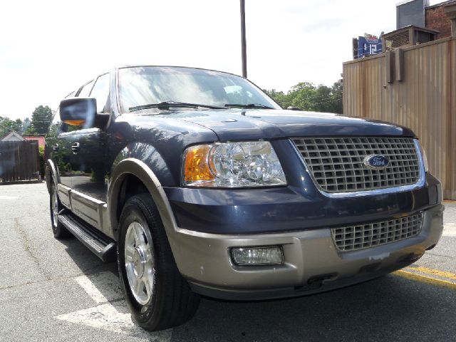 2003 Ford Expedition MOON BOSE Quads