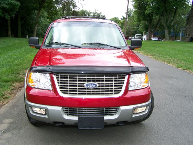 2003 Ford Expedition E320 - Extra Sharp