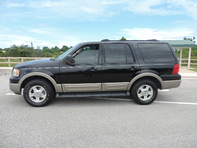 2003 Ford Expedition 2dr HB Man Spec