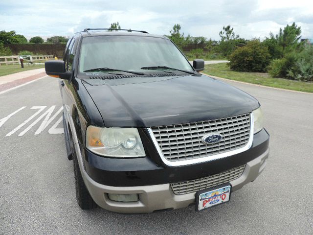 2003 Ford Expedition 2dr HB Man Spec