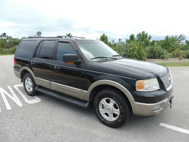 2003 Ford Expedition 2dr HB Man Spec