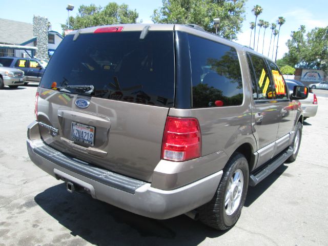 2003 Ford Expedition 2dr HB Auto (GS)