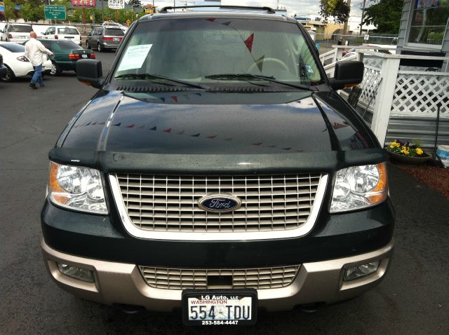 2003 Ford Expedition E320 - Extra Sharp