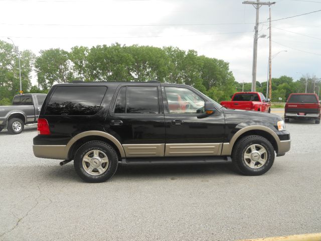 2003 Ford Expedition E320 - Extra Sharp