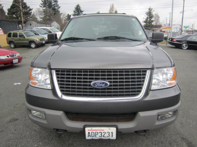 2003 Ford Expedition MOON BOSE Quads