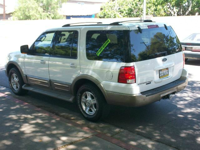 2003 Ford Expedition 2dr HB Man Spec