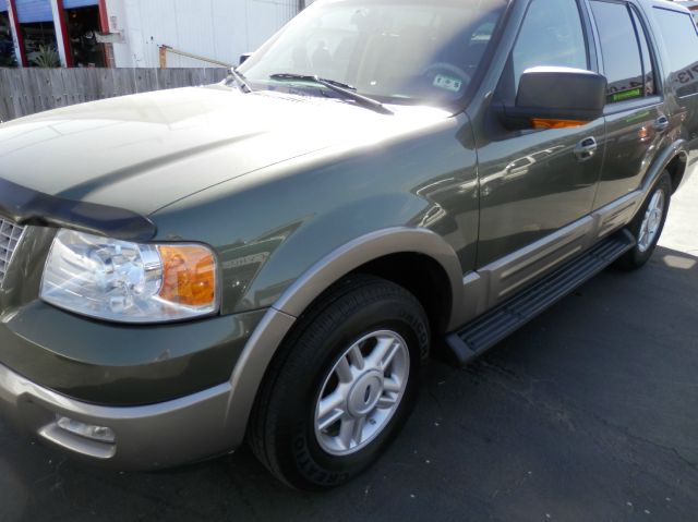 2003 Ford Expedition 2dr HB Man Spec