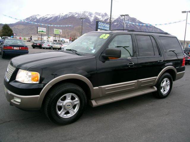 2003 Ford Expedition E320 - Extra Sharp