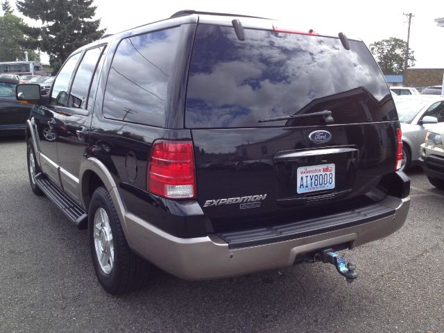 2003 Ford Expedition 2dr HB Man Spec