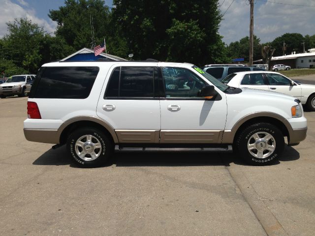 2003 Ford Expedition E320 - Extra Sharp