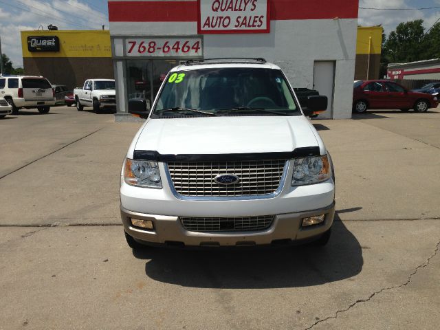 2003 Ford Expedition E320 - Extra Sharp