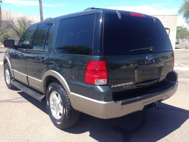 2003 Ford Expedition E320 - Extra Sharp