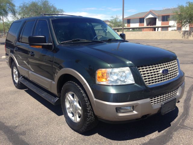 2003 Ford Expedition E320 - Extra Sharp