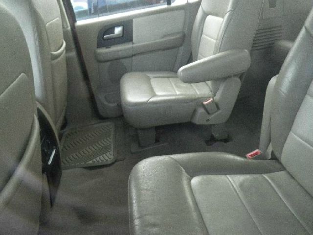 2003 Ford Expedition 2dr HB Man Spec