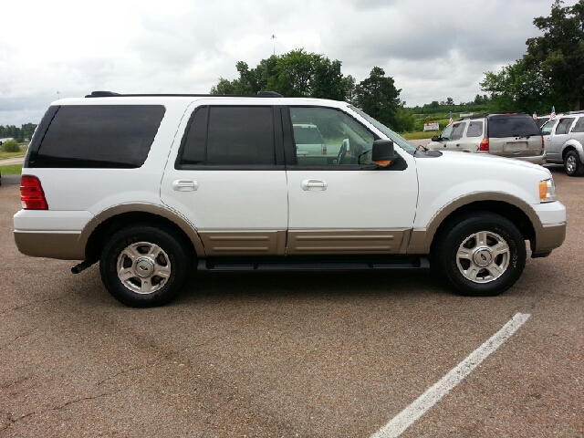 2003 Ford Expedition MOON BOSE Quads