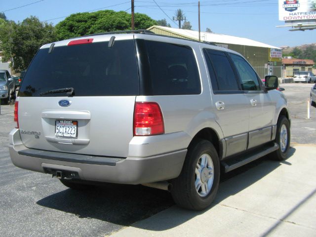 2003 Ford Expedition Ext Cab 155.5 WB