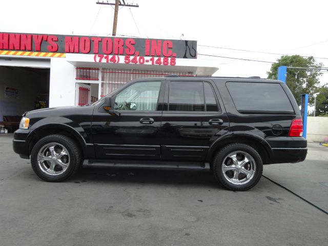 2003 Ford Expedition 2dr HB Man Spec